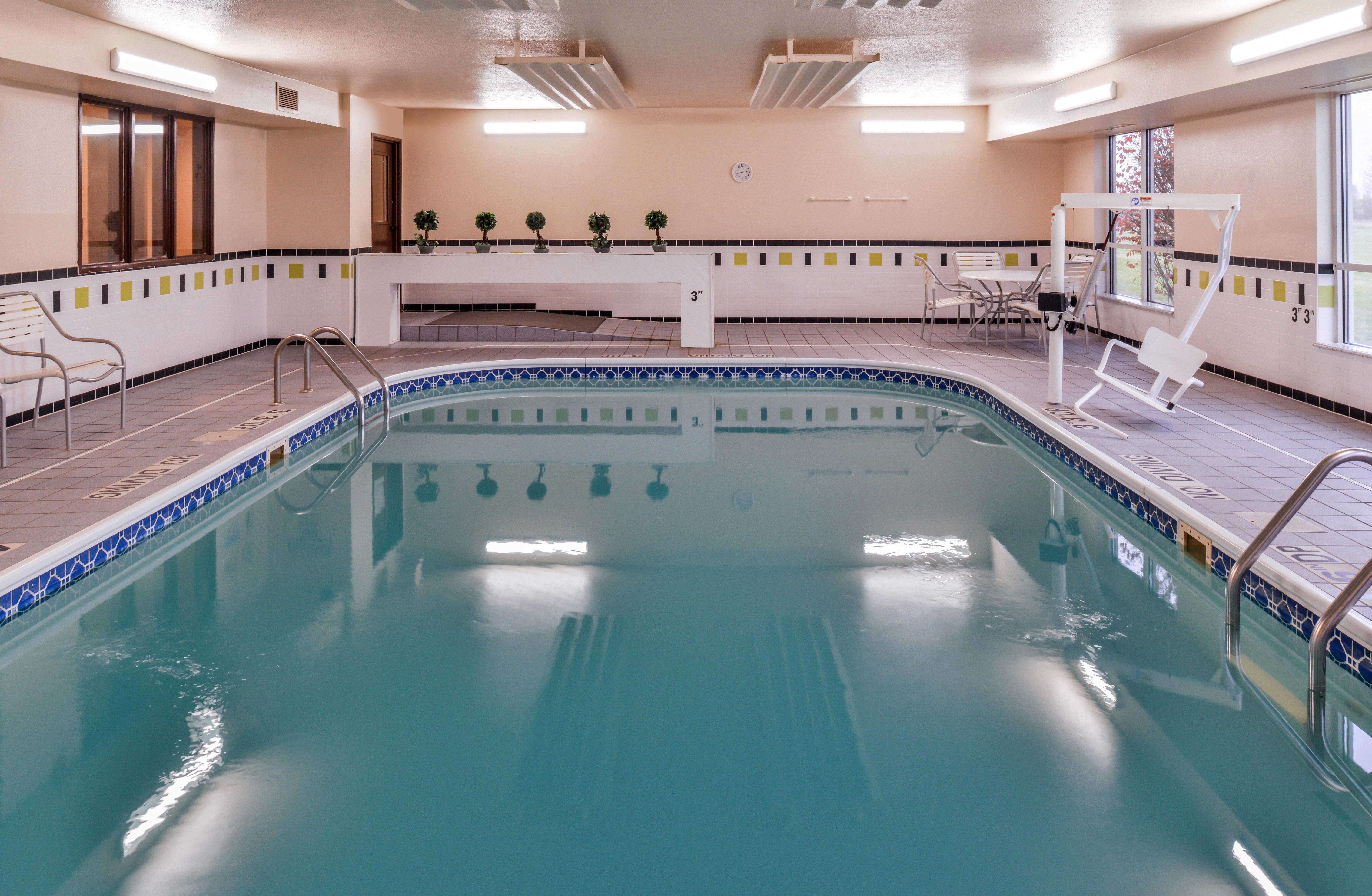 Red Roof Inn & Suites Danville, Il Екстер'єр фото