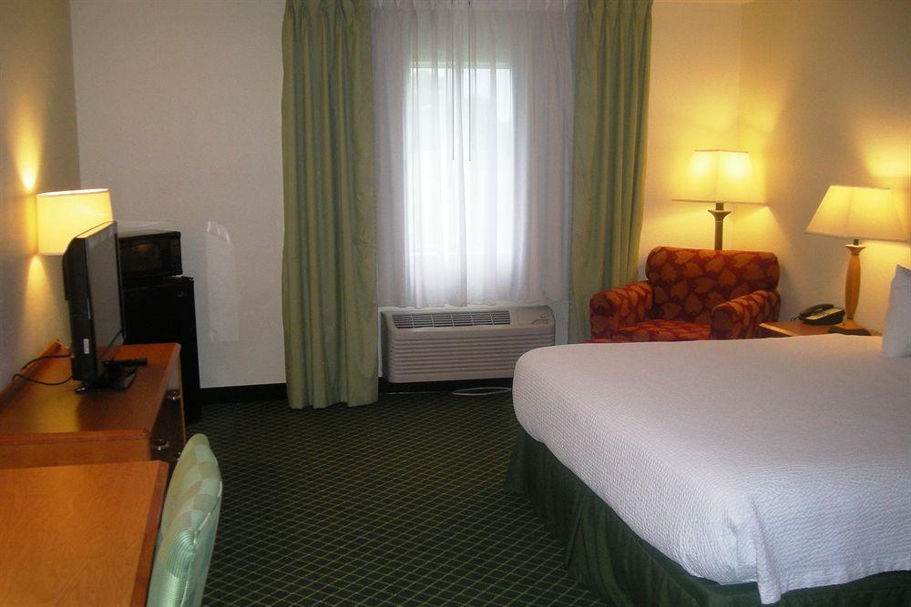 Red Roof Inn & Suites Danville, Il Екстер'єр фото
