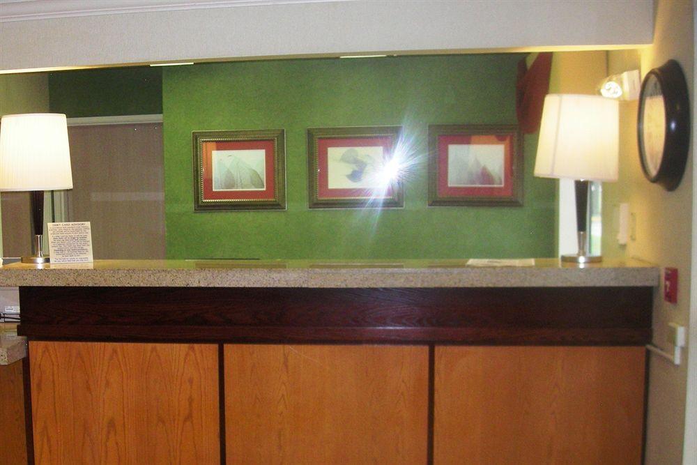 Red Roof Inn & Suites Danville, Il Екстер'єр фото
