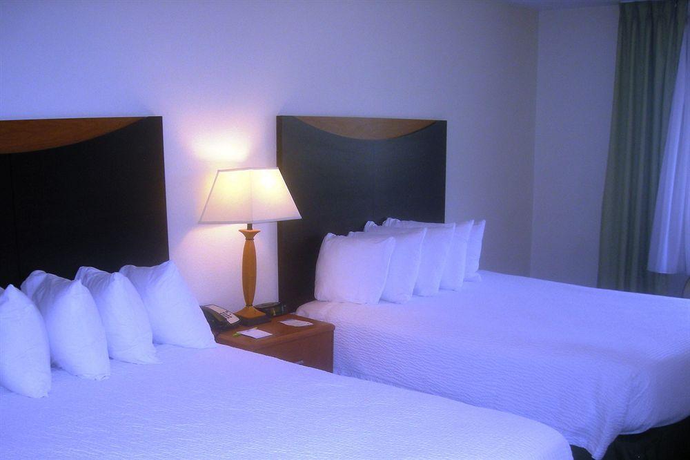 Red Roof Inn & Suites Danville, Il Екстер'єр фото